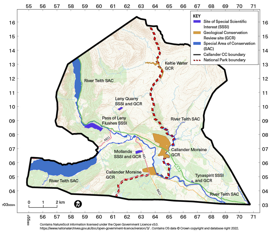 Figure 5. Map showing the locations of Callander's SSSIs, GCRs and SAC, and the boundary between the two planning authorities' areas.